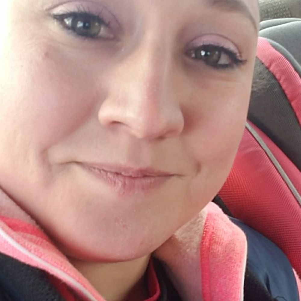 Meet your Posher, Courtney